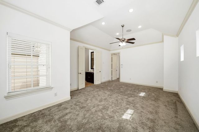 8760 Kempwood Drive, Houston, TX 77080