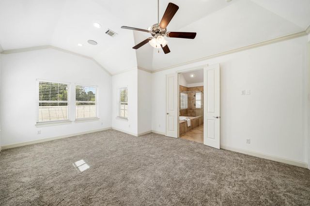 8760 Kempwood Drive, Houston, TX 77080