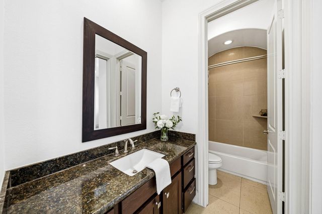 8760 Kempwood Drive, Houston, TX 77080