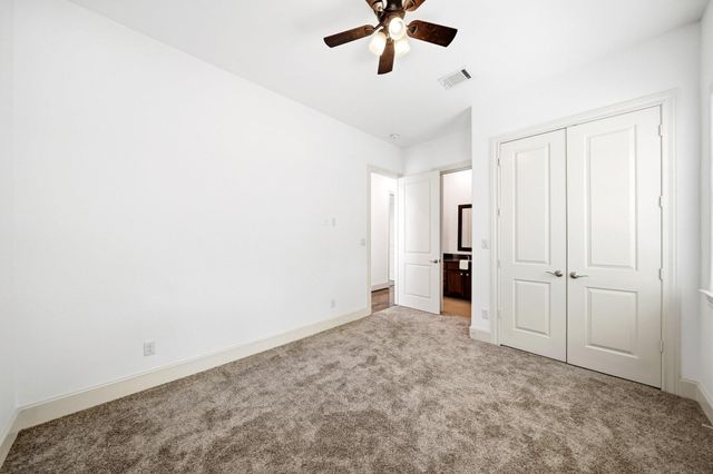 8760 Kempwood Drive, Houston, TX 77080
