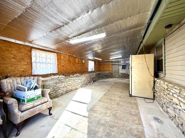 2690 Glensboro Road, Lawrenceburg, KY 40342