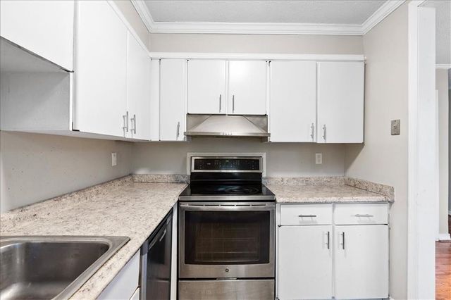 2412 Peachwood NE Circle 3, Atlanta, GA 30345