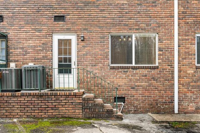 2412 Peachwood NE Circle 3, Atlanta, GA 30345