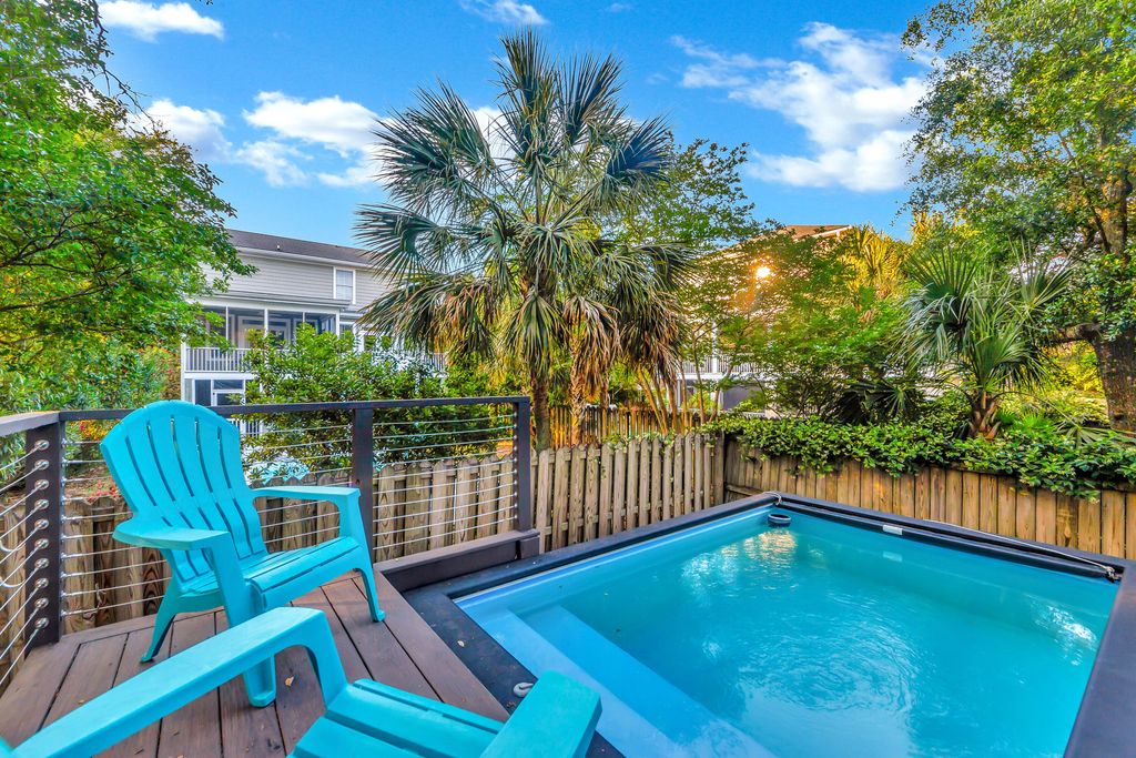 4005 Cameron Boulevard, Isle Of Palms, SC 29451