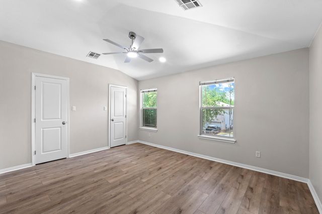 3207 Wickham LN, Austin, TX 78725