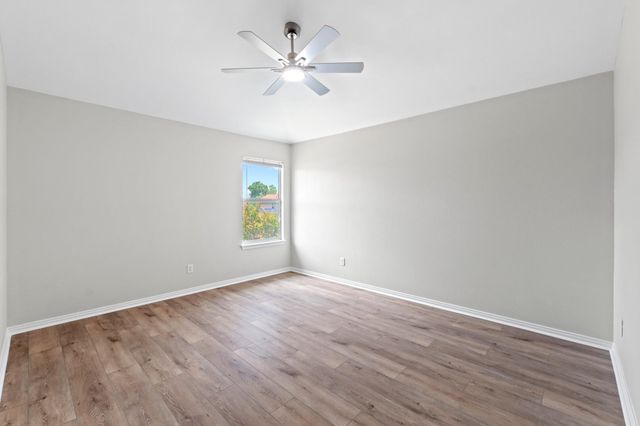 3207 Wickham LN, Austin, TX 78725
