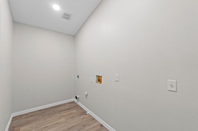 3207 Wickham LN, Austin, TX 78725