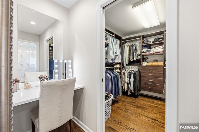 19 Ivy Place, Upper Saddle River, NJ 07458