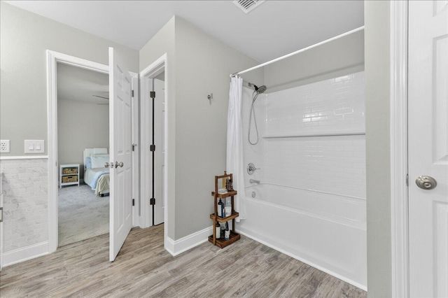 5328 Whitney Court, Crestview, FL 32536