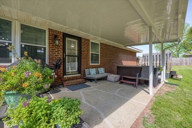 5328 Whitney Court, Crestview, FL 32536