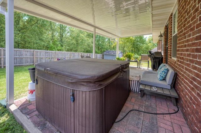 5328 Whitney Court, Crestview, FL 32536