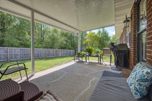 5328 Whitney Court, Crestview, FL 32536