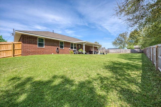 5328 Whitney Court, Crestview, FL 32536