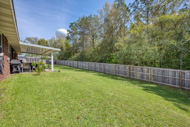 5328 Whitney Court, Crestview, FL 32536