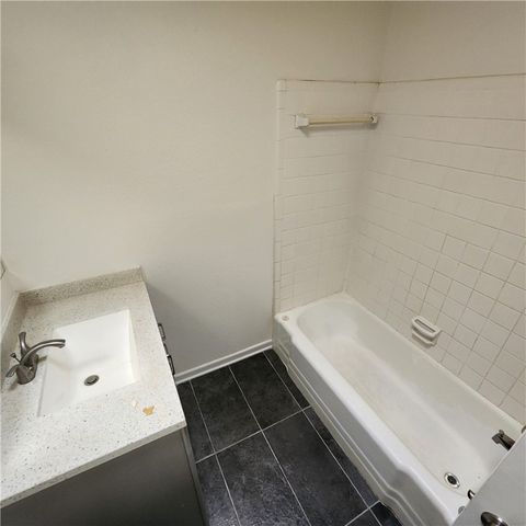 821 Alden Dr, Corpus Christi, TX 78412