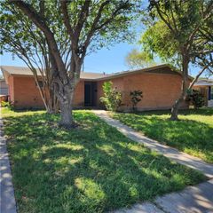 821 Alden Dr, Corpus Christi, TX 78412