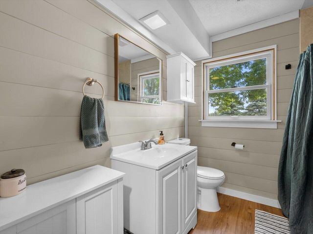 W334S7837 County Road E, Mukwonago, WI 53149