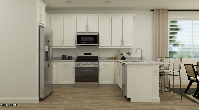 17367 W GRAY FOX Trail, Surprise, AZ 85387