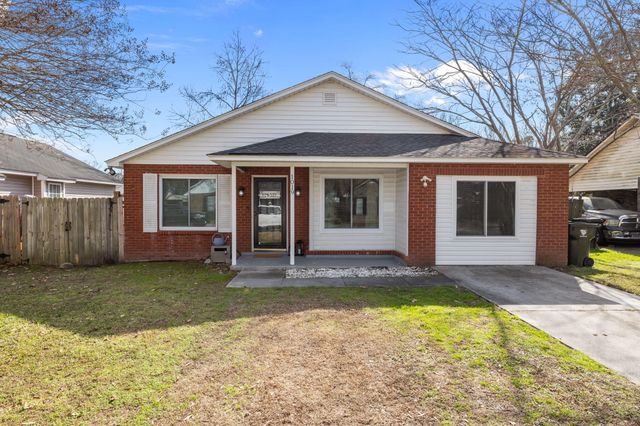 1019 Douglas Wayne Road, Summerville, SC 29486