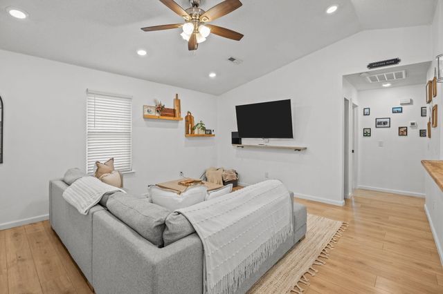 1019 Douglas Wayne Road, Summerville, SC 29486