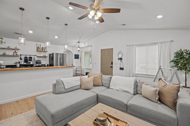 1019 Douglas Wayne Road, Summerville, SC 29486