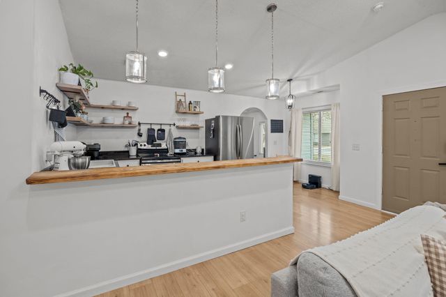 1019 Douglas Wayne Road, Summerville, SC 29486