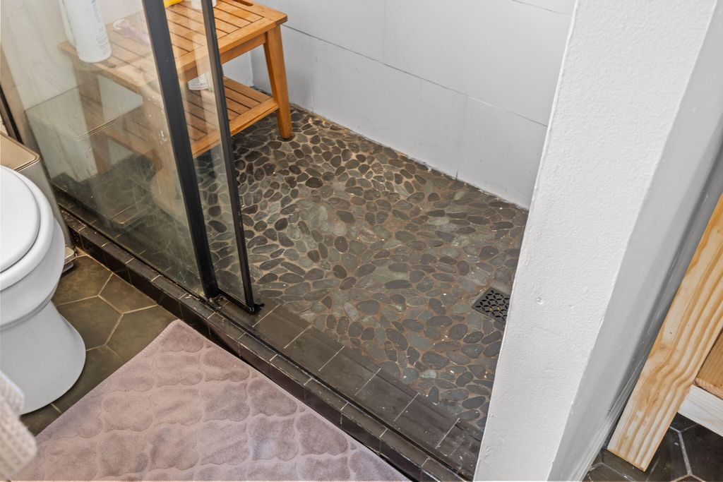 Image 28 of property listing at 1019 Douglas Wayne Road, Summerville, SC 29486