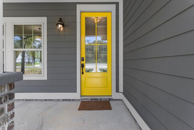 87001 Beaux Vue Court, Diamondhead, MS 39525