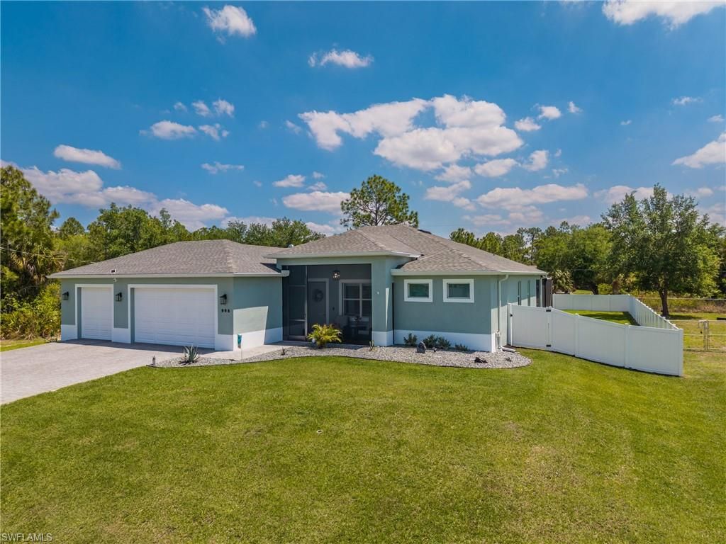 908 Hibiscus AVE, LEHIGH ACRES, FL 33972 — exterior