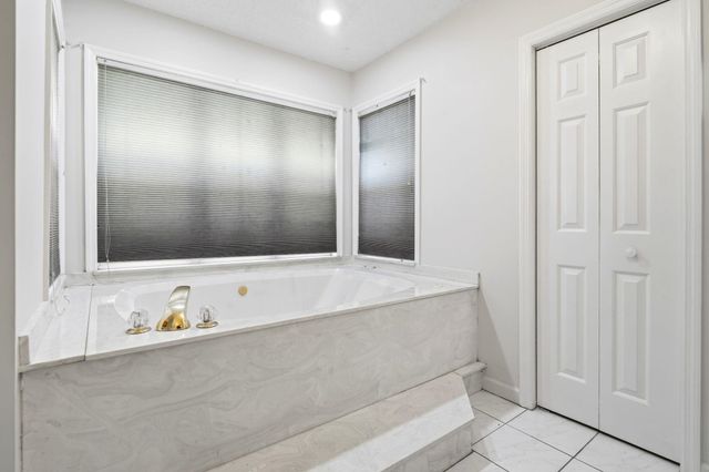 106 Sharon Ct., Conway, SC 29526