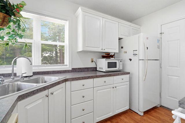106 Sharon Ct., Conway, SC 29526