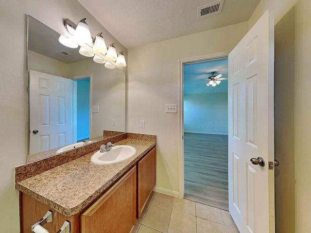 8622 Doskocil Drive, Houston, TX 77044