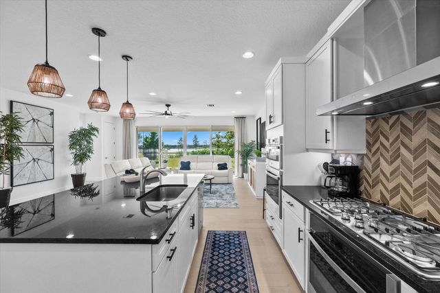 19540 Broad Shore Walk, Loxahatchee, FL 33470