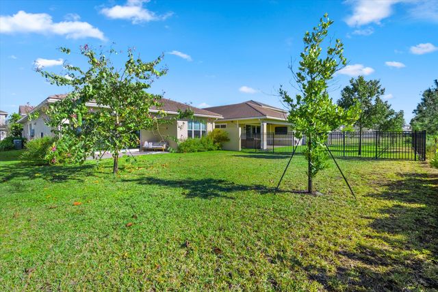 19540 Broad Shore Walk, Loxahatchee, FL 33470