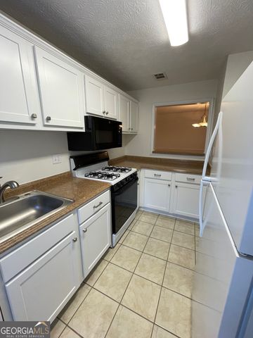 2408 Cumberland Court SE, Smyrna, GA 30080