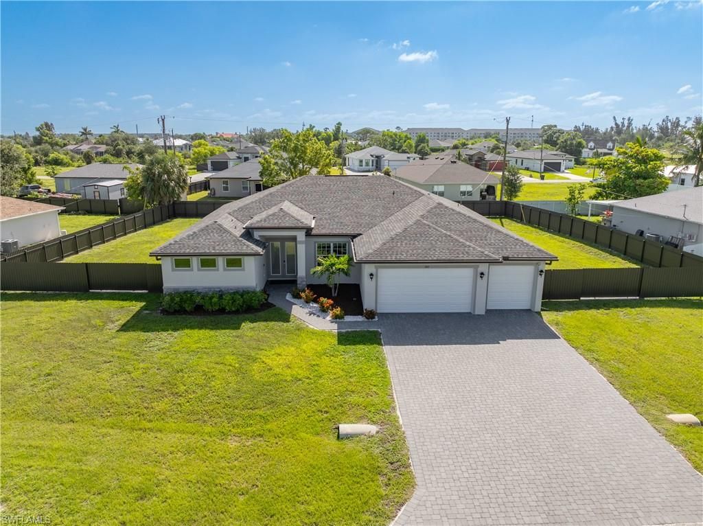 209 SW 10th PL, Cape Coral, FL 33991