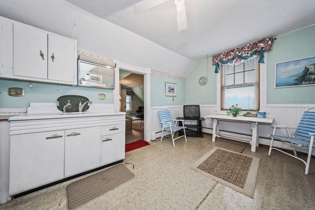 7 Kearney Street, Plymouth, CT 06786