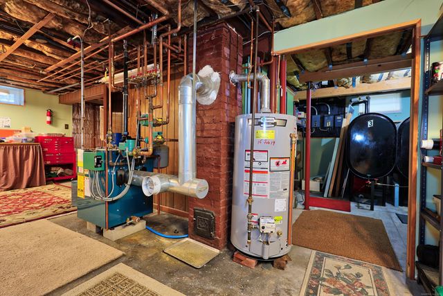 7 Kearney Street, Plymouth, CT 06786