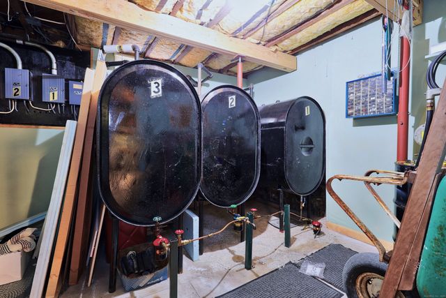 7 Kearney Street, Plymouth, CT 06786