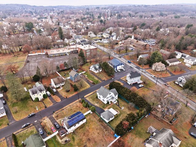 7 Kearney Street, Plymouth, CT 06786