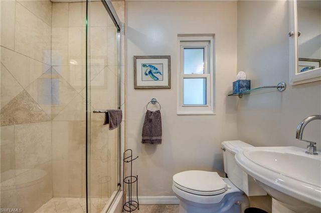 1122 El Dorado PKWY E, Cape Coral, FL 33904