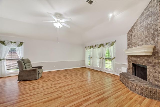 4418 Glen Avon Drive, Pasadena, TX 77505