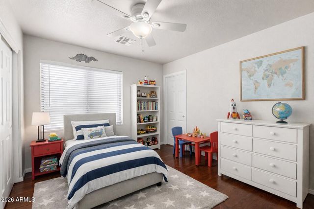 2381 E AUGUSTA Avenue, Chandler, AZ 85249