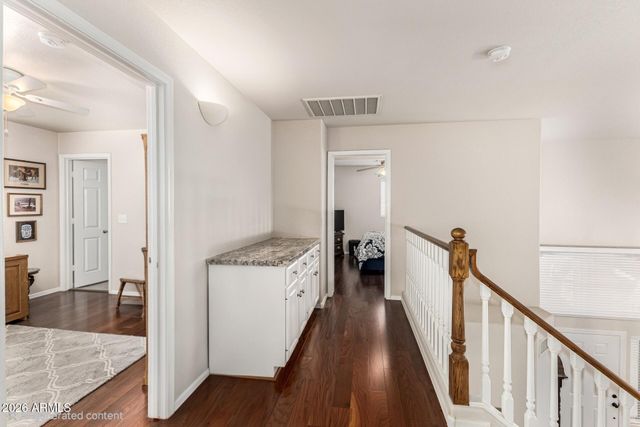 2381 E AUGUSTA Avenue, Chandler, AZ 85249