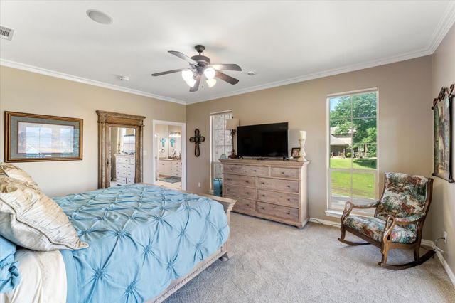 208 Cape Shore Drive, Mabank, TX 75143