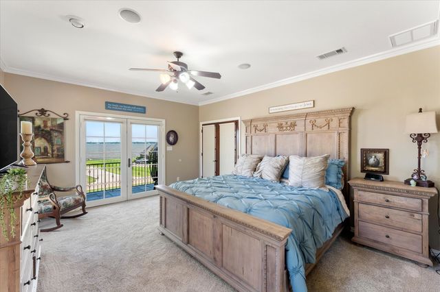 208 Cape Shore Drive, Mabank, TX 75143