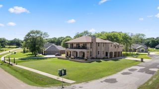 208 Cape Shore Drive, Mabank, TX 75143