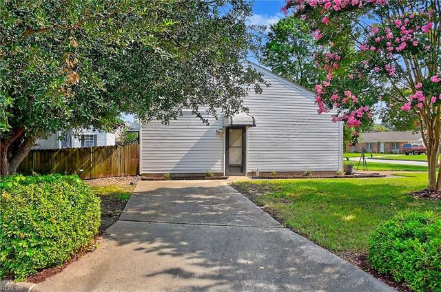 5329 Denver DR, Virginia Beach, VA 23464