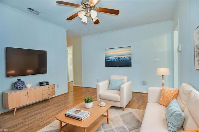 5329 Denver DR, Virginia Beach, VA 23464