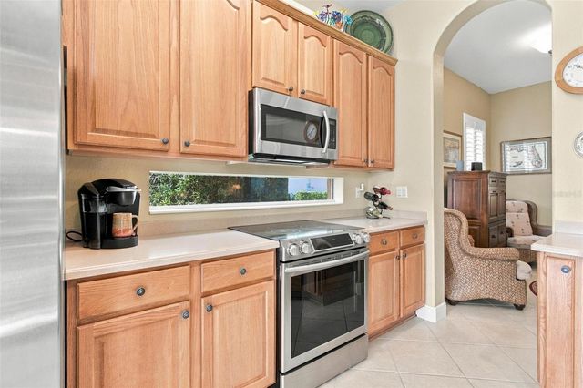 39118 GRIFFIN LANDING, Lady Lake, FL 32159